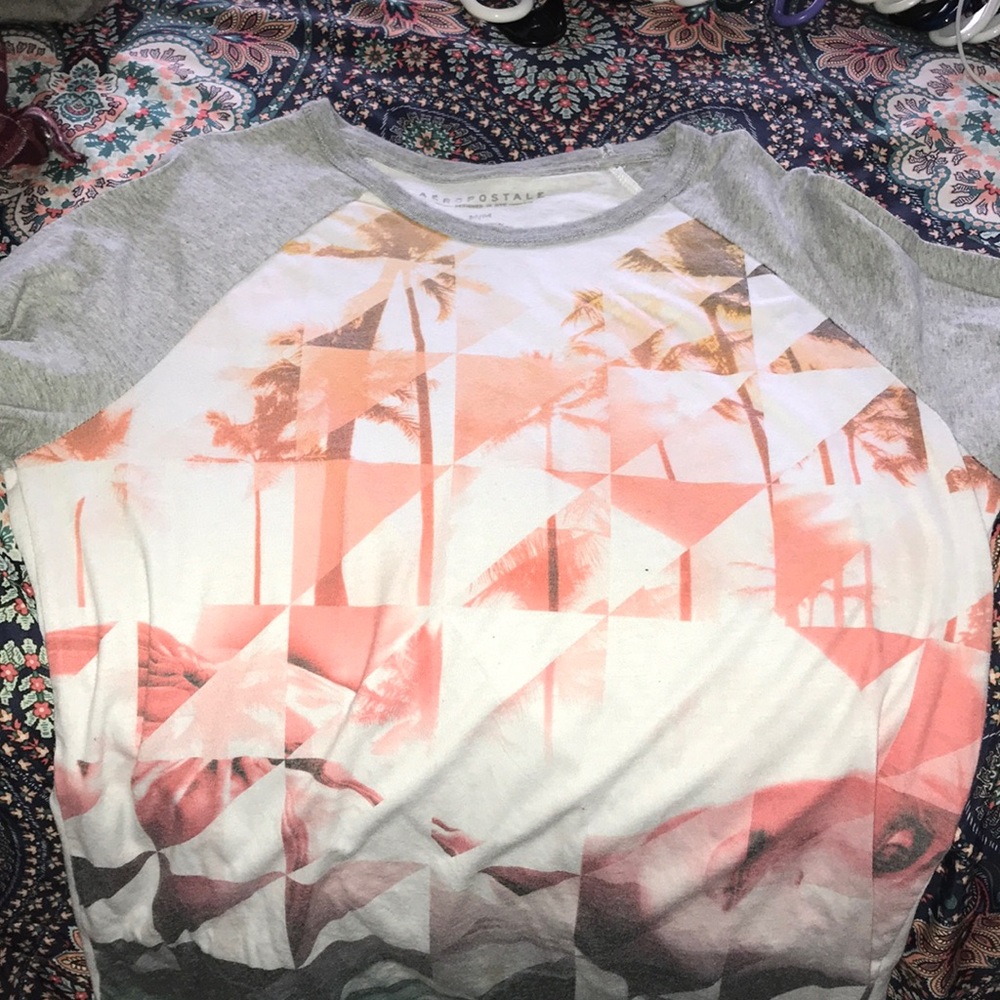 white long sleeve t shirt